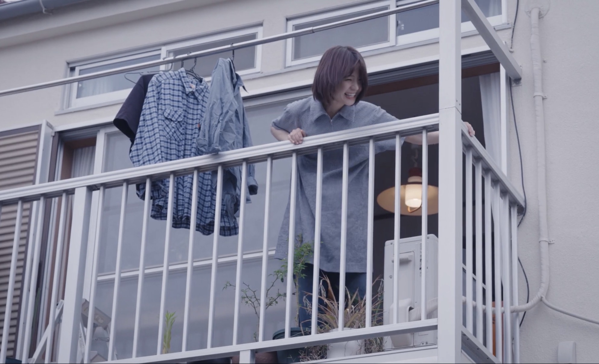 日比 茉鈴 メインビジュアル